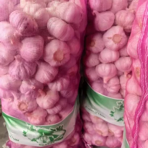 Fresh garlic supplier in China Fresh vegetables fresh white garlic fresh garlic Peeled fresh garlic market price