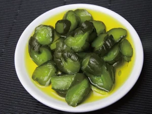 Healthy High Premium Salty Brine Preserved Japanese Style Pickled Cucumber Sliced Vegetables 1kg Restaurant Use Sushi