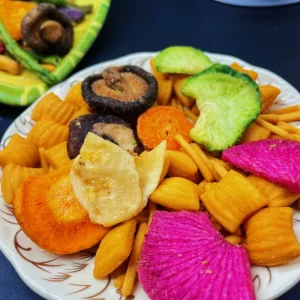 OEM Low Price Comprehensive Fruit and Vegetable Crisp Ready to eat Mixed Vegetables Snacks Dried Fruit Dried Vegetables