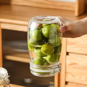 Thickened Honey Jar Food Storage Container for Household Use with Snap on Lid for Pickling Vegetables