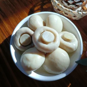 Whole Canned Mushrooms in Brine